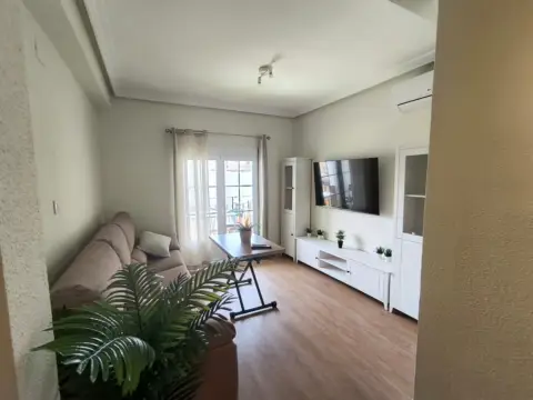 Piso en calle de Almendralejo