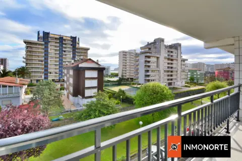 Piso en calle de la República de Colombia