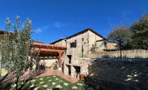 Casa adosada en calle Real