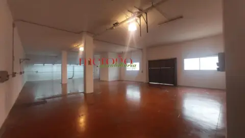 Nave industrial en Poligono Carrus