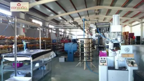 Nave industrial en Poligono 3 Hermanas