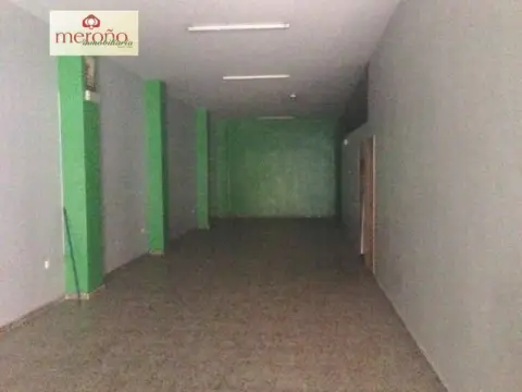 Local comercial en Toscar