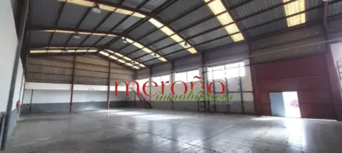 Nave industrial en Poligono 3 Hermanas