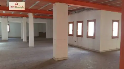 Oficina en Asilo - Pisos Azules