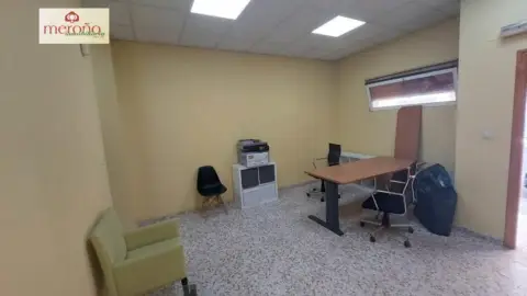 Local comercial en Toscar