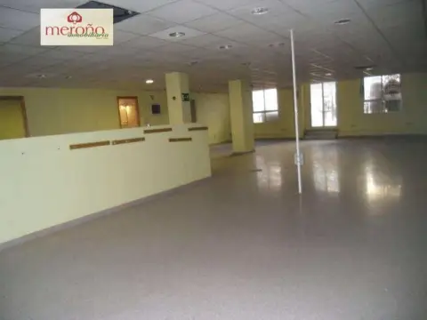 Oficina en Plaza Crevillente-Juzgados