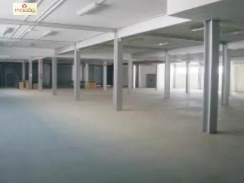 Nave industrial en Poligono Torrellano