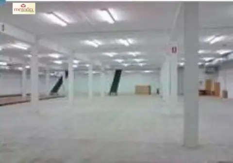 Nave industrial en Poligono Torrellano