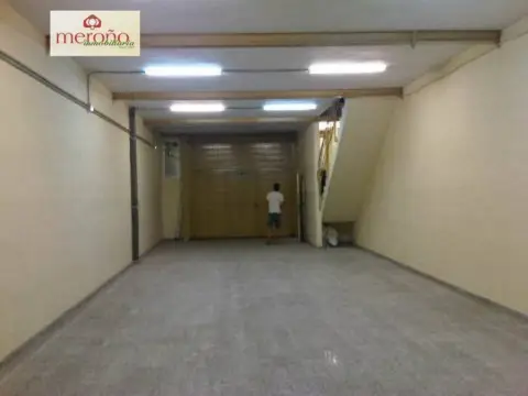 Nave industrial en Plaza Madrid