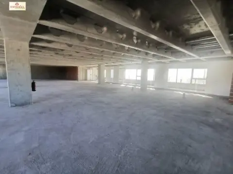 Oficina en Poligono Torrellano