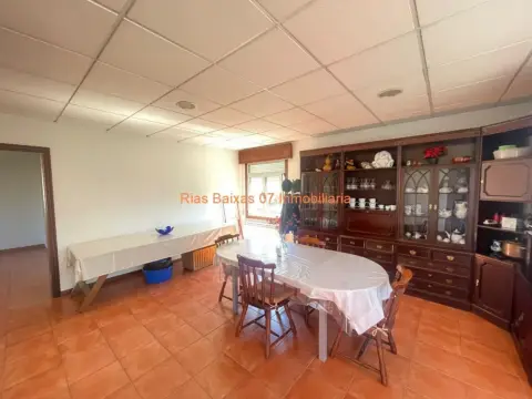 Casa en Dornelas 1