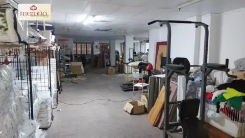 Oficina en Asilo - Pisos Azules