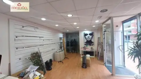 Local comercial en Universidad - Ciudad Deportiva