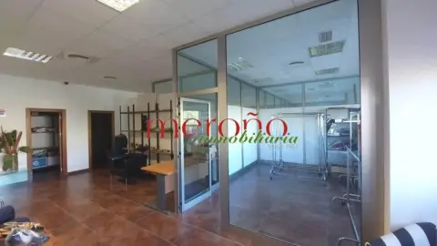 Oficina en Poligono Torrellano
