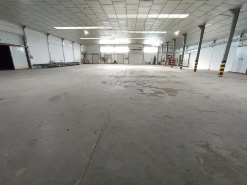 Nave industrial en Asprillas