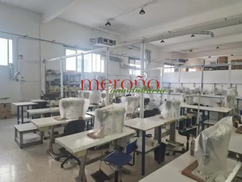 Nave industrial en Poligono Carrus