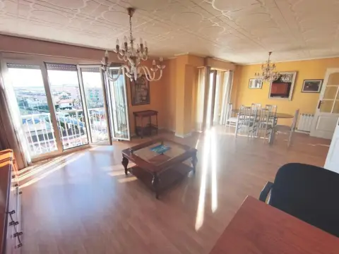 Piso en Altabix