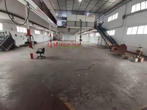 Nave industrial en Llano de San Jose
