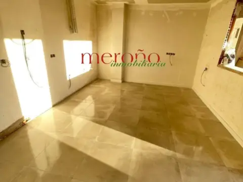 Local comercial en Toscar