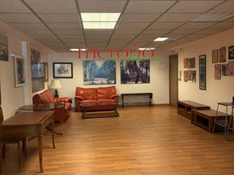 Oficina en Corazon de Jesus