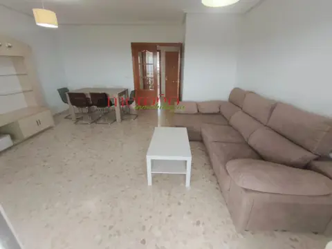 Piso en Sector V-El Canal