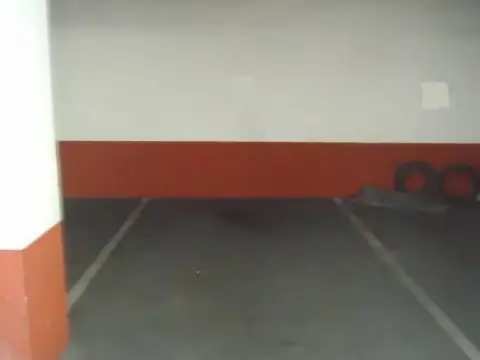 Garaje en Plaza Crevillente-Juzgados