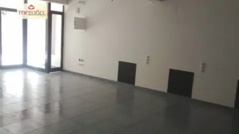 Local comercial en Plaza Crevillente-Juzgados