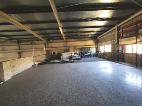 Nave industrial en Poligono Torrellano