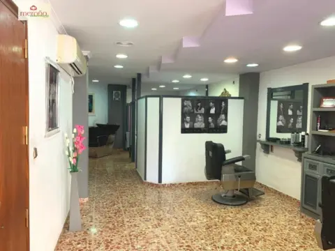 Oficina en Corazon de Jesus