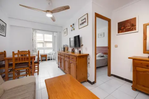 Apartamento en calle de la Sal, 25