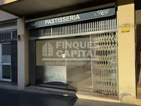 Local comercial en Carrer de Florenci Vives