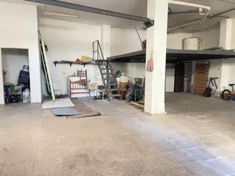 Local comercial en Pl. de Abastos