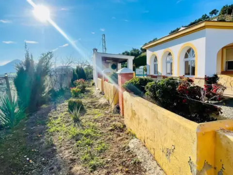 Casa en Polígono - Alrededores - Pedanías