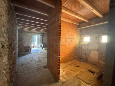 Chalet en Carrer Pou Comú