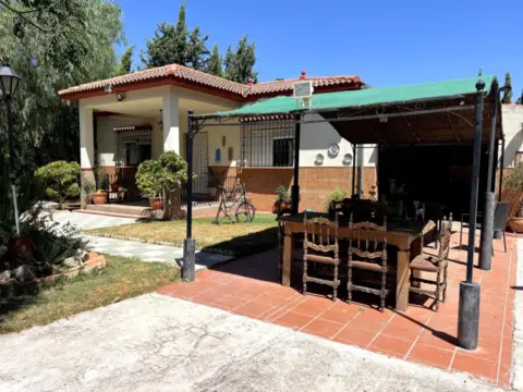 Casa en Polígono - Alrededores - Pedanías