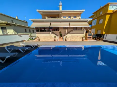 Chalet en Carrer de la Sardana