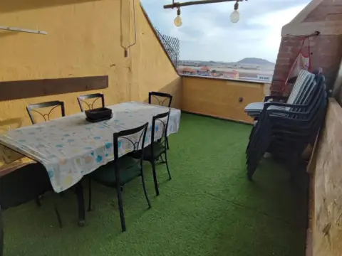 Dúplex en Camino Toronjil