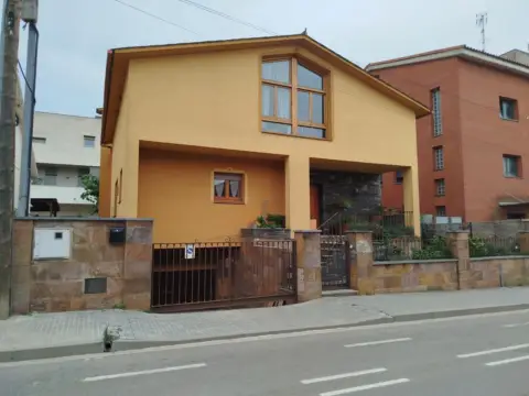 Chalet en Carrer de Llinars