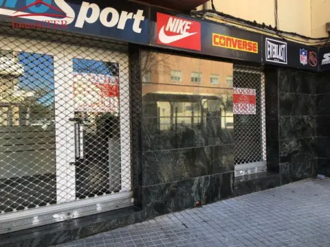 Local comercial en Ensanche