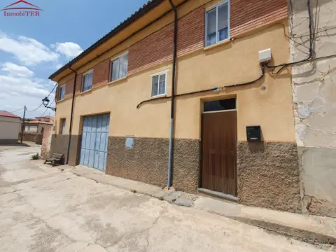 Casa en Aragon
