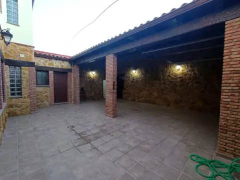 Chalet en Sagrajas