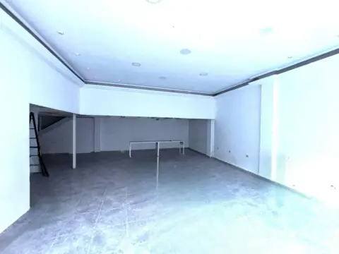 Local comercial en calle Alceste