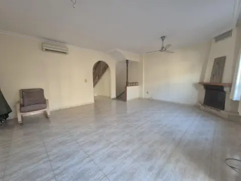 Dúplex en calle de Francisco Piedra Cuadrado