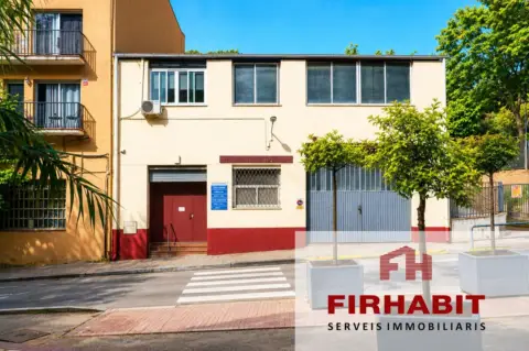 Nave industrial en Bareu