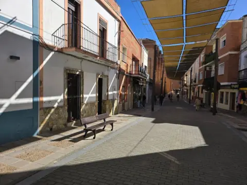 Casa adosada en calle de José Ramón Mélida, 31