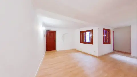 Piso en La Llotja-Born