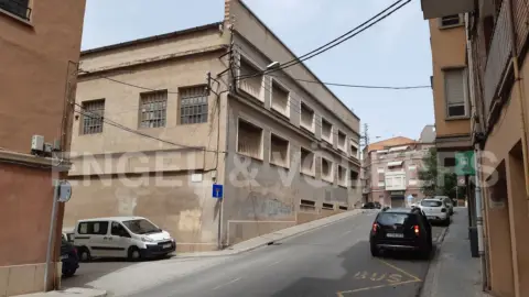 Local comercial en Carrer de Viladordis