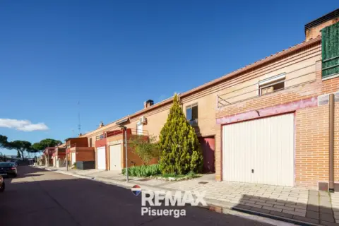 Casa adosada en calle de las Norias, 6