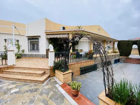 Chalet en calle Calvario