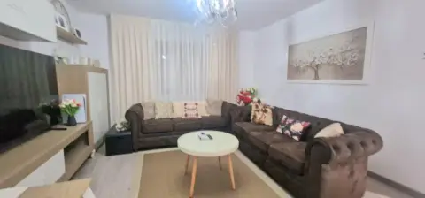 Chalet en calle de Alpartir